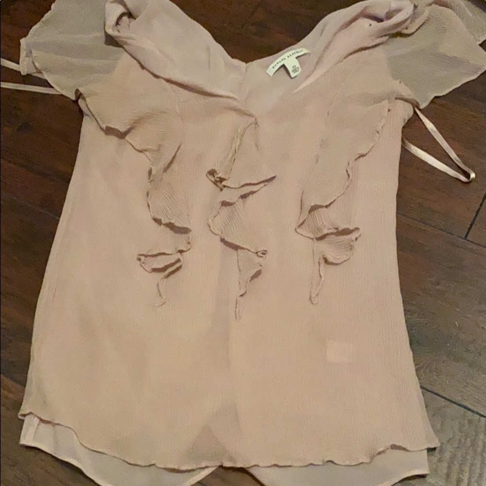 Banana Republic dusty pink top NWOT